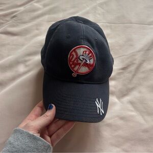 New York Yankees Nike Fitted Baseball Cap – One Size